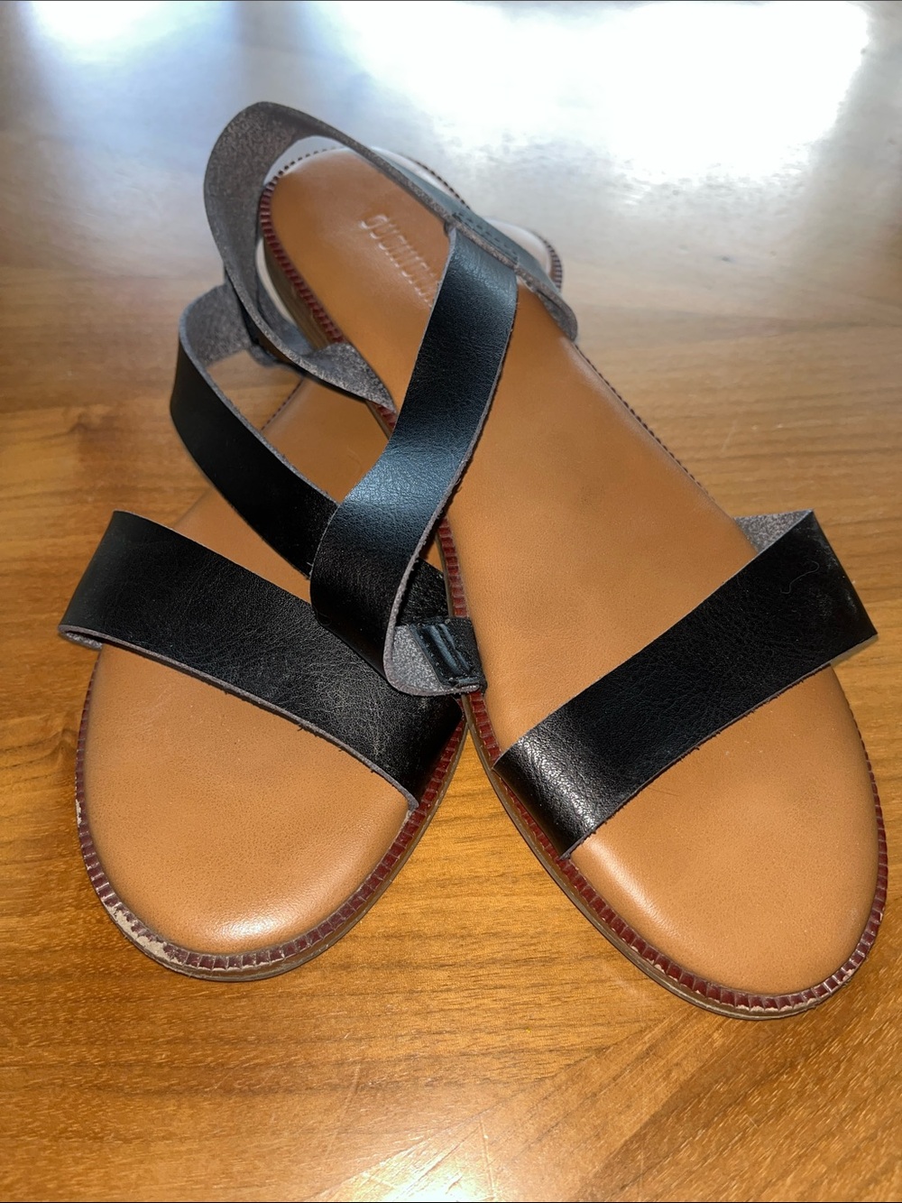 Women's Black Strappy Leather Sandals - Sz 9